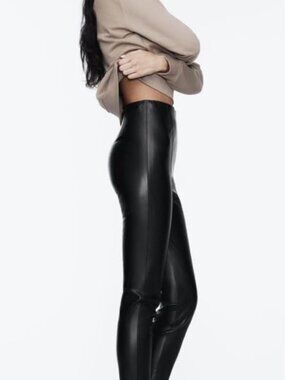 Zara Black faux Leather skinny Pants